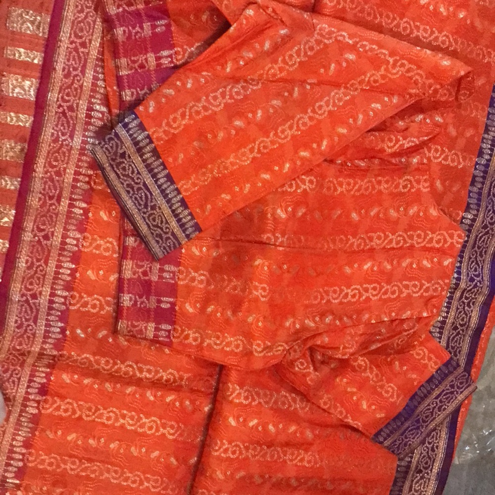 Saree - Picture 5 of 6